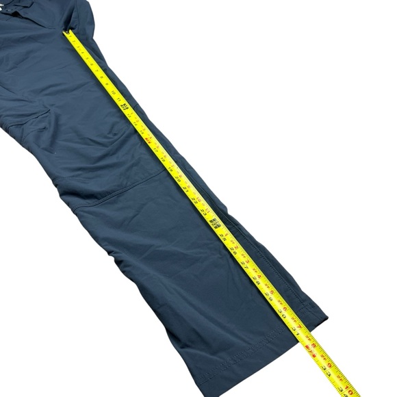 Duluth Flexpedition Pants Women’s 12x31 Blue Nylon Stretch Straight Leg Hiking - Picture 12 of 13